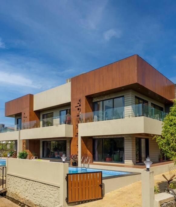 Aquavista - B By Stayscape Villas لونافالا المظهر الخارجي الصورة